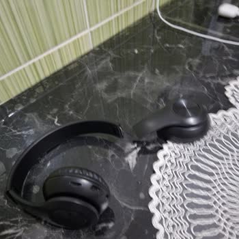 Fiş Verilmemesi Ve Kısa Sürede Kırılan Kulaklık Nedeniyle Mağduriyet