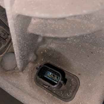 Renault Master’da Tekrarlayan Direksiyon Pompası Sorununa Çözüm Bulunamıyor!