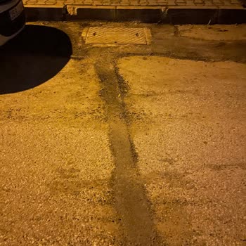 Aynı Sokakta Fiber Altyapı Ayrımcılığı: Binamız Yine Dışarıda Kaldı