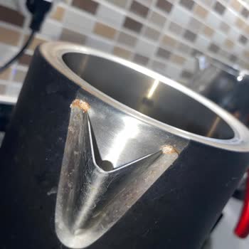 Tefal Çay Makinesinde Hızla Artan Paslanma Sağlığımızı Tehdit Ediyor