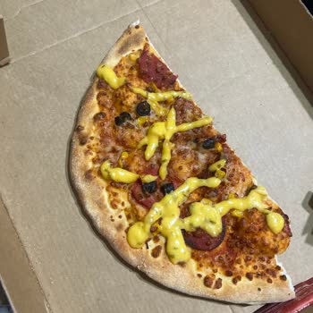 Domino's'tan Gelen Kupkuru Ve Yanlış İçerikli Pizzalar Hayal Kırıklığı Yarattı