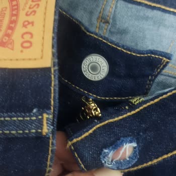 Boyner Kahramanmaraş’tan Aldığım Levi’s Jean Başlangıçtan Ayıplı Çıktı: Güvenim Sarsıldı, Değişim Veya İade Talep Ediyorum