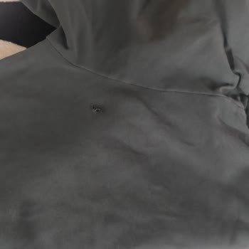 Sıfır Alınan Beko Çamaşır Makinesinde Sürekli Kıyafet Yıpranması Ve Değişim Talebi