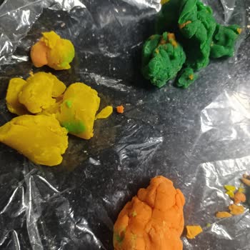 Lets Oyun Hamuru Setinde Kurumuş Hamurlar Ve Tehlikeli Aksesuar Sorunu