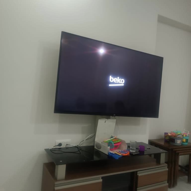 Yeni Alınan Beko Televizyon Açılmıyor: Garanti Kapsamında Çözüm Bekliyorum