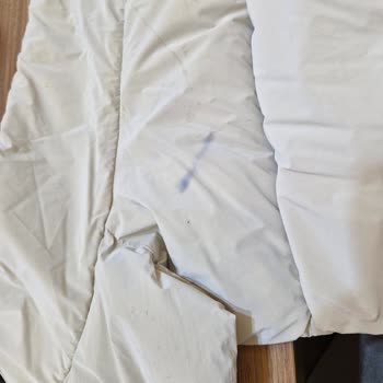 Az Kullanılan Şişme Yelekte Beklenmedik Lekelenme Sorunu