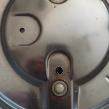 Korkmaz Vita Plus Düdüklü Tencere Setinde Güvenlik Riski Ve İlgisiz Müşteri Hizmetleri Nedeniyle İade Talebi