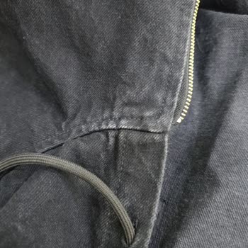 İlk Yıkamada Kot Cekette Bölgesel Renk Solması Ve İade Sorunu