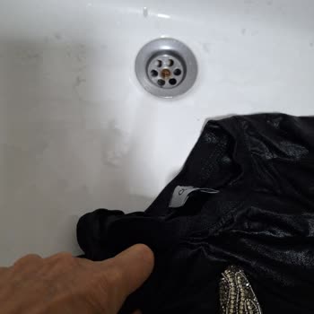 Leone Outlet’ten Aldığım Ürünlerin Boya Akıtması Ve Mağduriyetimin Giderilmemesi