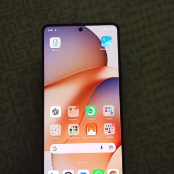 Satın Aldığım Redmi Note 13 Pro Sürekli Arızalandı, Hattı Görmüyor Ve Değişim Talep Ediyorum