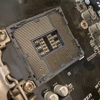 Yurtiçi Kargo Gelen Kargo Kutusu Ezilmiş, Yamulmuş Bir Şekildeydi!