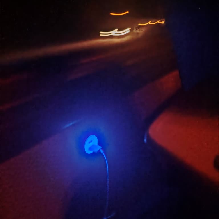 Mercedes Otobüslerinde Gece Yolculuğunu Zorlaştıran Rahatsız Edici Aydınlatma