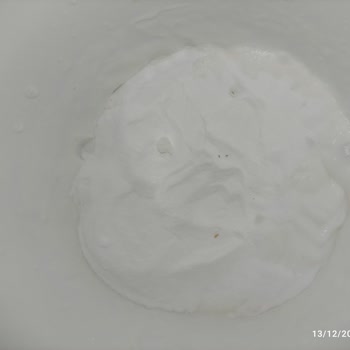 Krem Şantide Haşere Benzeri Parçacıklar Endişe Yarattı