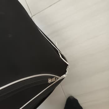 Uçuş Sonrası Bavulum Kullanılamaz Hale Geldi, Mağduriyetim Giderilmedi