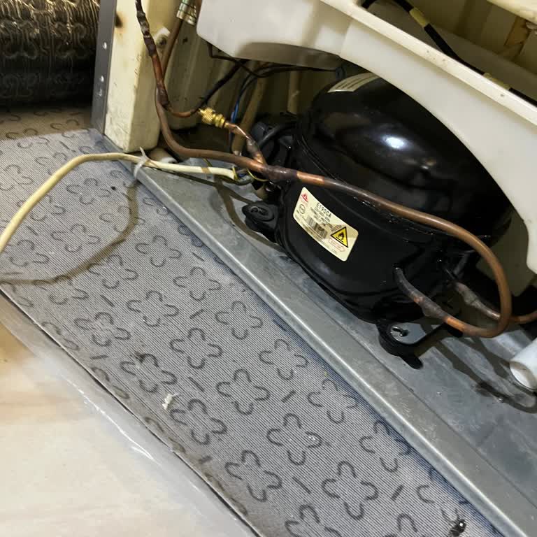 Vestel Yetkili Servis Hatalarıyla Buzdolabımız Kullanılamaz Hale Geldi, Mağduriyetimiz Giderilmiyor