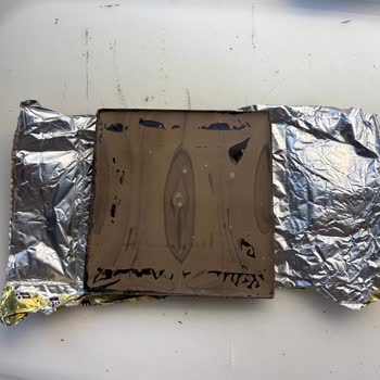 Son Kullanma Tarihi Geçmemiş Çikolatada Bozukluk Ve İlgisiz Müşteri Hizmeti