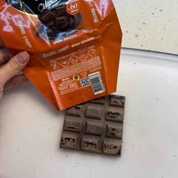 Son Kullanma Tarihi Geçmemiş Çikolatada Bozukluk Ve İlgisiz Müşteri Hizmeti
