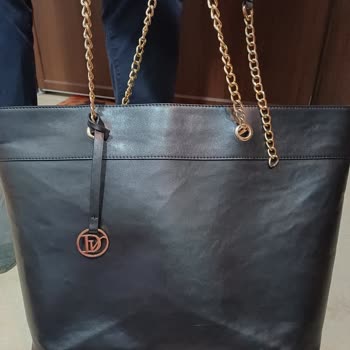 Divarese Çantamın Kayışı Aniden Koptu, Onarımda Çözüm Sunulmadı