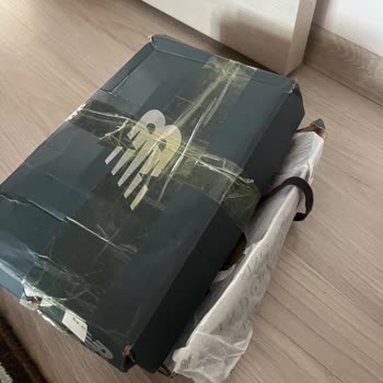 Storebyzr Kullanılmış Ürünü Sıfır Diye Satıp Para İadesi Yapmayan Satıcıya Tepki