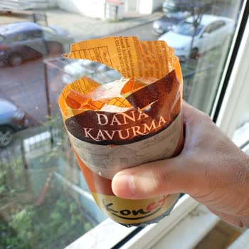 Sağlık Riski Taşıyan Kalitesiz Kavurma: Konet Ve BİM’den Sorumluluk Bekliyorum