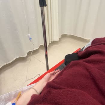 Sarayburnu Aile Çay Bahçesi'nde Küflü Tatlı Nedeniyle Sağlık Sorunu Yaşadım