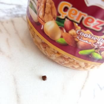 Bürücek Gıda Ürününü Tüketirken İçinden Taş Parçası Çıktı