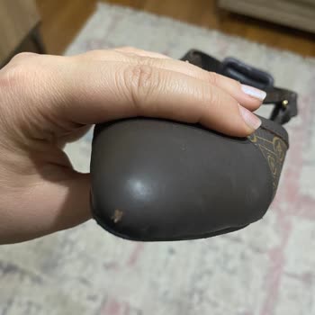 Bir Kez Giyilen Vakko Babetin Hızla Deforme Olması Ve Değişim Talebinin Reddi