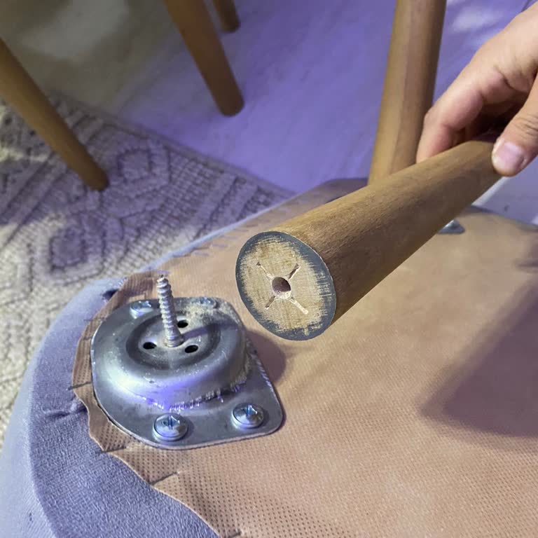 Vivense Vina Sandalye'de Gizli Ayıp Ve Yetersiz Müşteri Hizmeti