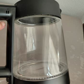 Arçelik Çay Makinemin Cam Haznesi Çatladı, Servisten Kullanılmış Parça Verildi