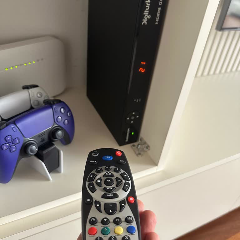 Kira Ödediğim Digiturk Cihazı Bozuldu Arıza İçin Ek Ücret İstendi