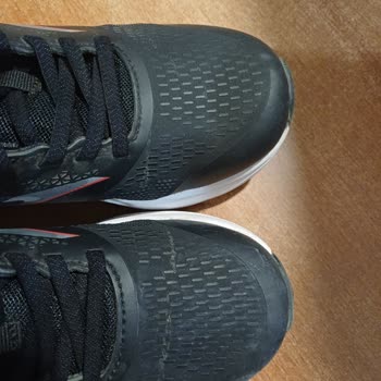 Bir Günlük Kullanımda Deforme Olan Ayakkabı Ve İade Sorunu