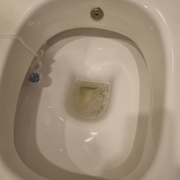 Doa Temizlik Çamaşır Suyu Sararmaya Neden Oldu!