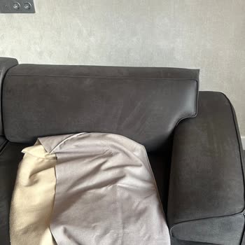 Yanlış Renk, Deforme Kumaş Ve İlgisiz Servis: Kelebek Mobilya’da Çözüm Bekleyişi