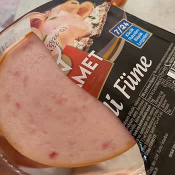 Namet Hindi Füme Ürününde Kıl Çıkması Nedeniyle Güven Kaybı Ve Değişim Talebi