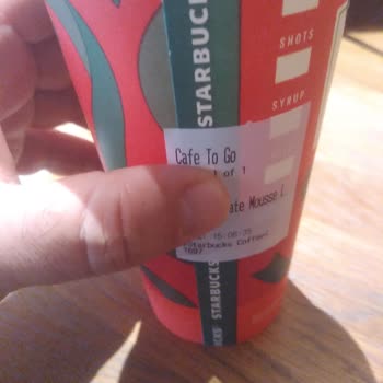 Starbucks'ta Yeni Ürün Hayal Kırıklığı Ve Yanıltıcı Sunum