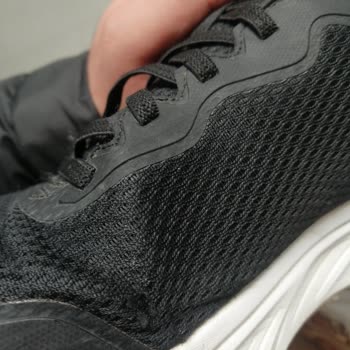 Skechers Ayakkabımda Erken Yırtılma Ve Olumsuz İnceleme Sonucu Mağduriyet