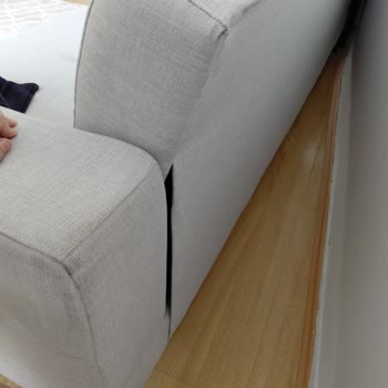 Eksik Hizmet Ve İletişim Sorunu: Koltuk Ve Halı Tesliminde Hayal Kırıklığı