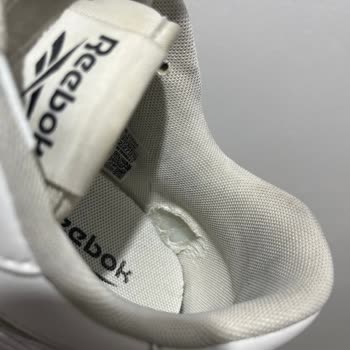 Kısa Sürede Yıpranan Ayakkabıya Ret Cevabı Şaşkınlığı