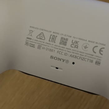 Ayıplı PlayStation 5 Kontrolcüsü İçin Değişim Talebim Sürekli Servise Yönlendiriliyor