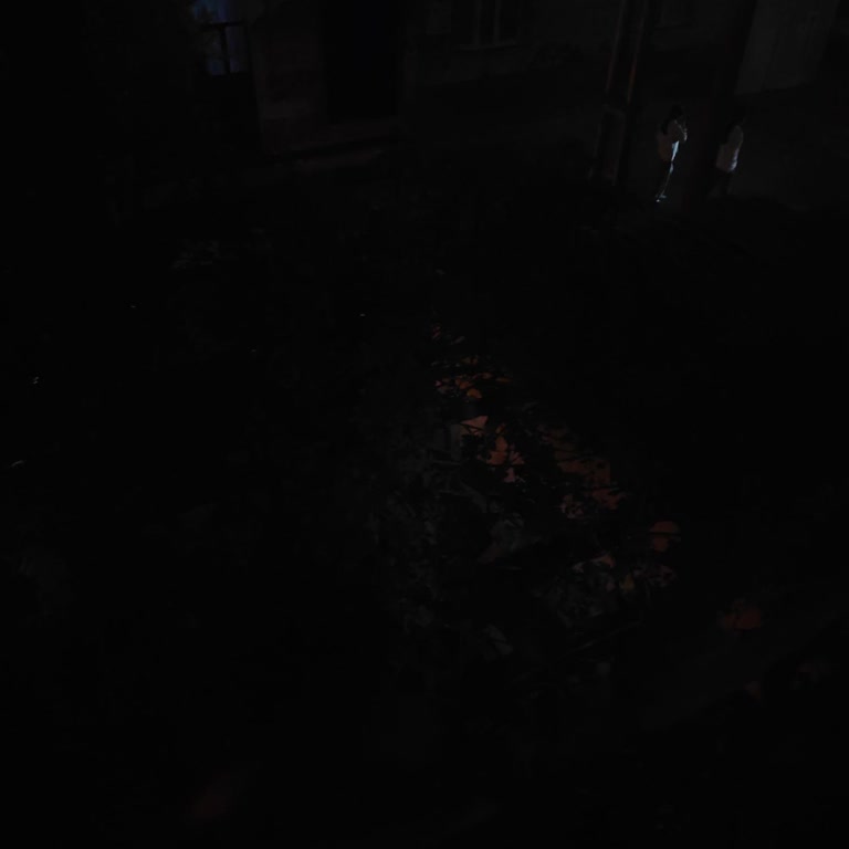 Toroslar Elektrik Dağıtım Gülbahçe Mahallesi'nde Uzun Süredir Giderilmeyen Sokak Aydınlatma Arızası