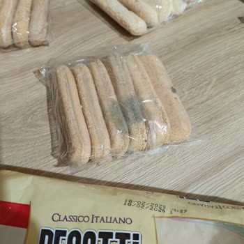 Küflü Kedi Dili Bisküvi Sağlığımı Riske Attı