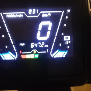 Musatti Motoru Aldığım Günden Beri Benzin Deposu Göstergesiyle İlgili Ciddi Bir Sorun Yaşıyorum