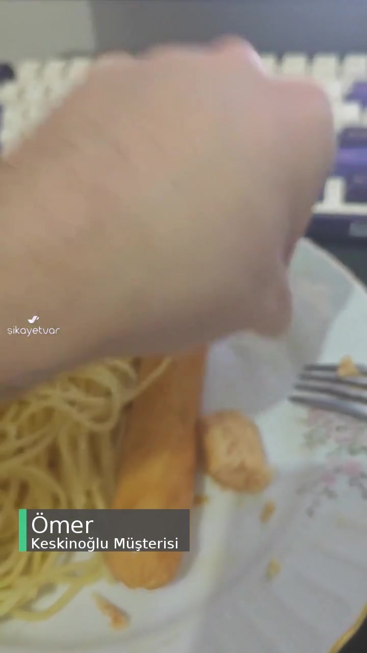 Keskinoğlu Tütsülenmiş Piliç Jumbo Sosisten Poşet Çıktı videonun kapak resmi