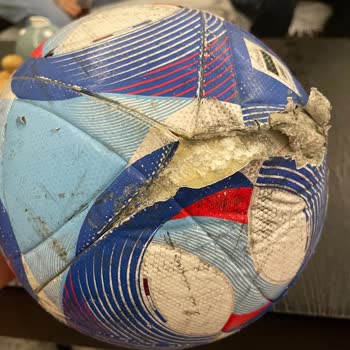 Adidas Futbol Topları Kısa Sürede Deforme Oldu, Mağduriyetimin Giderilmesini İstiyorum