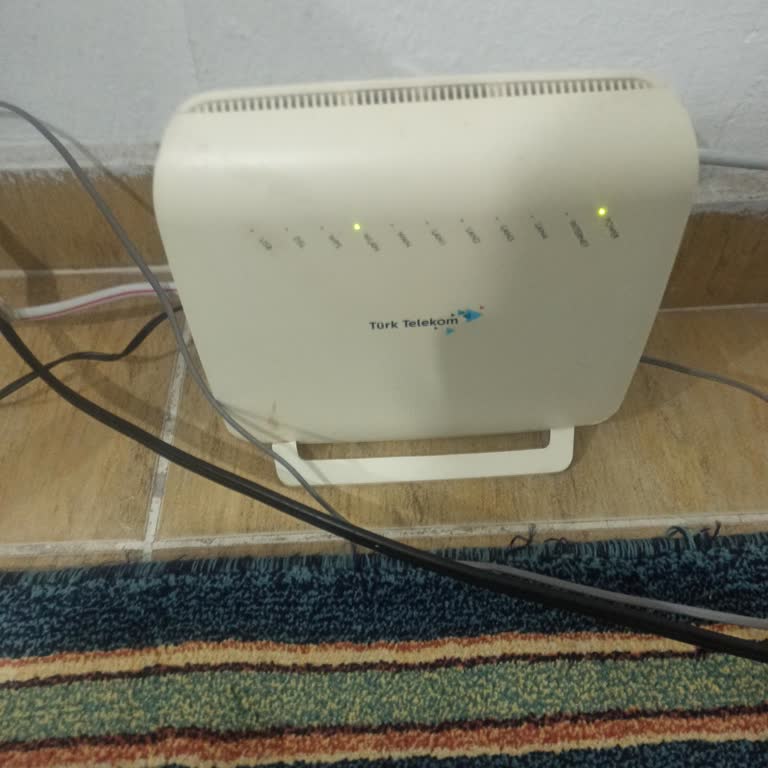 Türk Telekom'un Uzun Süreli İnternet Sorunu Ve Yetersiz Destek