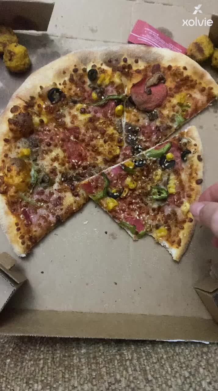 Domino’s Delivered Cold, Inedible Food via Yemeksepeti, and My Refund Request Was Rejected video cover