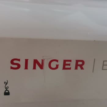 Yetkili Serviste Zarar Gören Singer Dikiş Makinesi İçin Değişim Veya İade Talebi