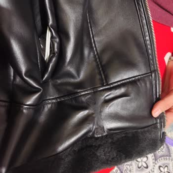 Gardrops'tan Yanıklı Mont Satışı Ve İade Sürecinde Mağduriyet