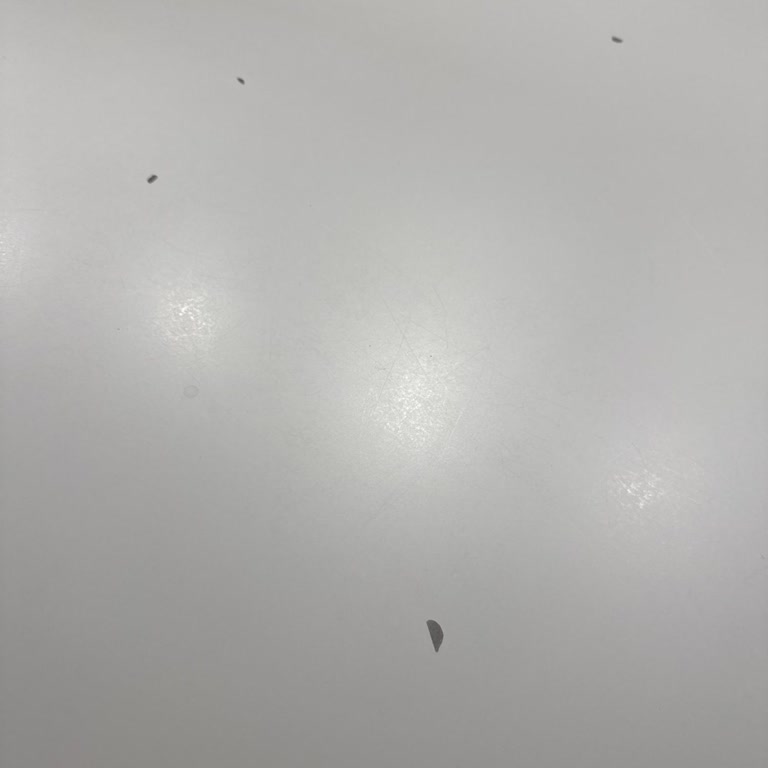 7 Ay Boyunca Ayıplı Ürün Oyalaması: Masam Hâlâ Değiştirilmedi!