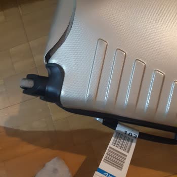 Ajet Damaged My Suitcase and Denied Responsibility After Flight Delay